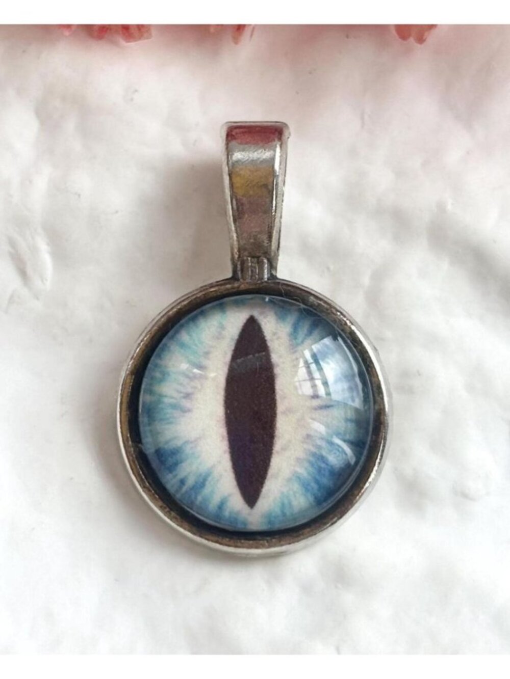 Round Blue Cat's Eye Silver Toned Vintage Pendant